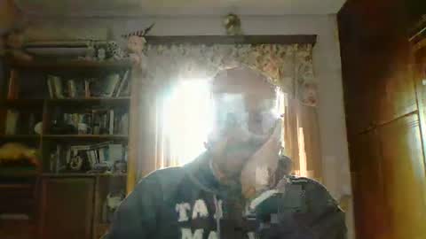 Snapshot of plu07f3520 chatting on 05.02.26 plu07f3520 online show from 05.02.26