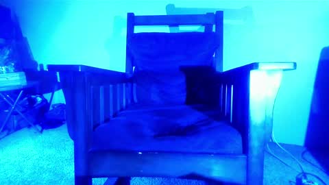 StraightPlush online show from 04.17.26