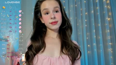 Snapshot of plusvibe chatting on 12.30.24 Sophie online show from 12.30.24