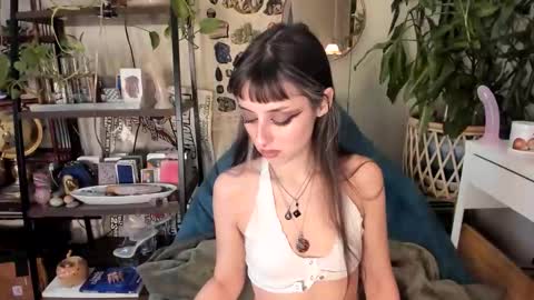 Goddess Pluto online show from 12.05.25