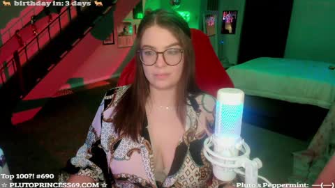 Pluto Princess online show from 12.04.24