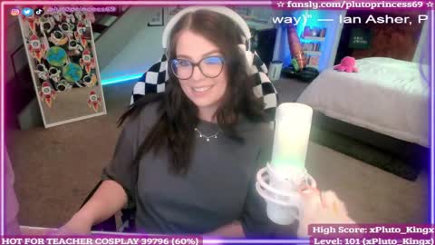 Pluto Princess online show from 09.19.25