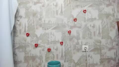 Snapshot of pocahontas654 chatting on 12.18.24 Erica online show from 12.18.24