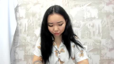 Snapshot of pocahontas654 chatting on 01.21.25 Erica online show from 01.21.25