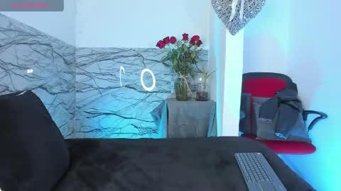 Emi online show from 04.17.26