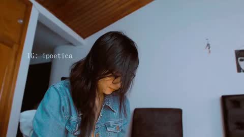 IG ipoetica  online show from 03.01.25