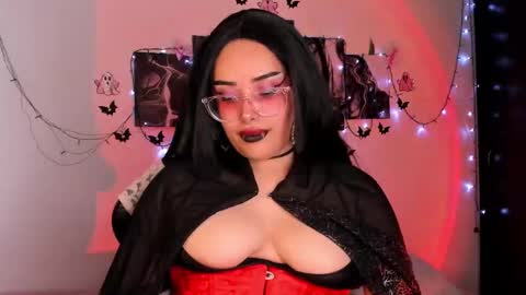 Snapshot of poison_willow chatting on 10.04.25 Willow Hours 12pm to 630pm Colombian time FRIDAY AND SUNDAY FREE DAYS online show from 10.04.25