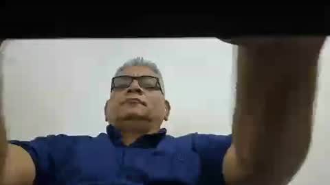 Snapshot of poli475 chatting on 02.06.25 poli online show from 02.06.25