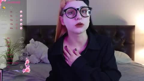 Candytrain online show from 12.02.25