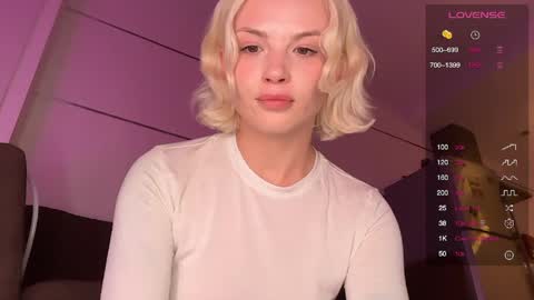 Snapshot of polino4ka69 chatting on 04.08.26 polino4ka69 online show from 04.08.26