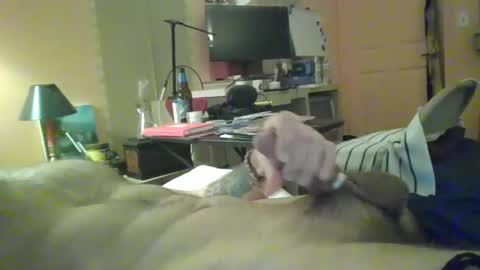 Snapshot of polishrifle3 chatting on 02.08.25 jaws online show from 02.08.25