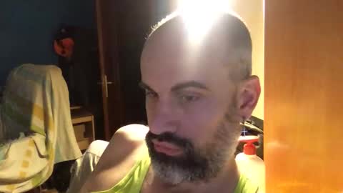 Snapshot of pollito1985 chatting on 02.13.26 DIEGO O DIEGUITO online show from 02.13.26