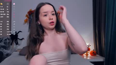 Snapshot of polly_dollie_ chatting on 10.22.25 Renet online show from 10.22.25