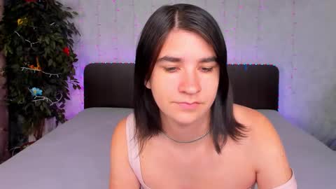 Polly online show from 09.23.25