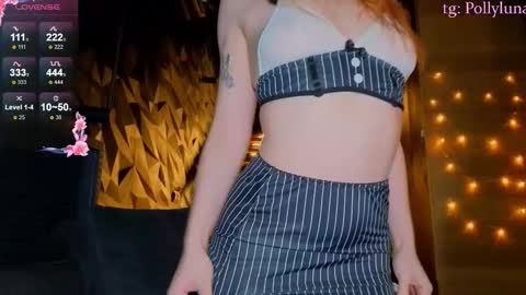 Snapshot of polly_luna chatting on 03.01.26 Polly online show from 03.01.26