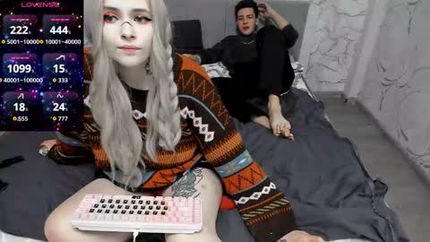 Polly online show from 02.04.26