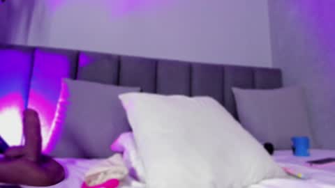 Snapshot of pollybabe_ chatting on 01.21.25 POLLY online show from 01.21.25