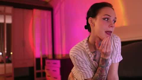 Snapshot of polusladkoye chatting on 09.13.25 Megan.online online show from 09.13.25