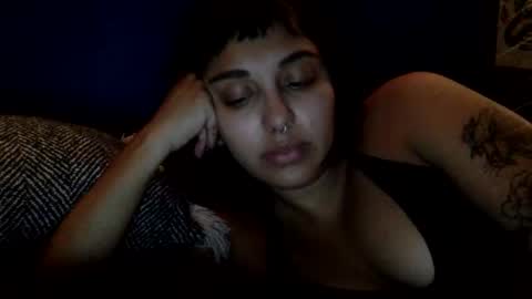 Snapshot of polymamii chatting on 03.22.26 polymamii online show from 03.22.26