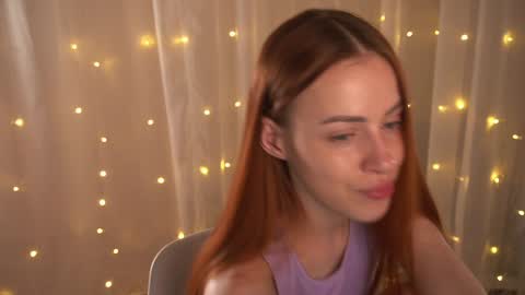 Snapshot of poni_dii chatting on 12.21.24 online show from 12.21.24