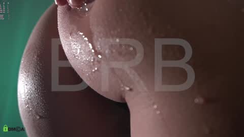 Snapshot of poni_dii chatting on 02.05.25 online show from 02.05.25