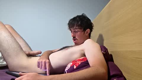 popboy2001 online show from 04.17.26