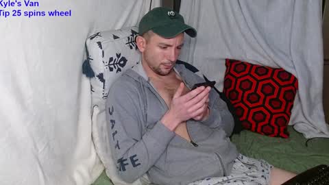 Snapshot of poppunk4life chatting on 01.20.25 Kyle online show from 01.20.25