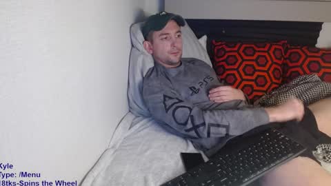 Snapshot of poppunk4life chatting on 01.30.25 Kyle online show from 01.30.25