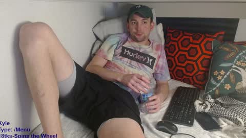 Snapshot of poppunk4life chatting on 01.30.25 Kyle online show from 01.30.25