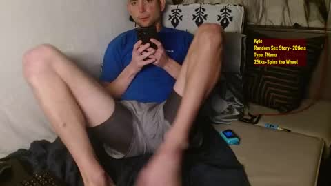 Snapshot of poppunk4life chatting on 03.03.25 Kyle online show from 03.03.25