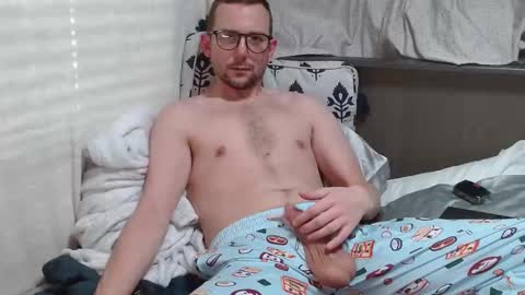 Snapshot of poppunk4life chatting on 03.10.25 Kyle online show from 03.10.25