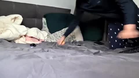 Snapshot of poppunk4life chatting on 09.24.25 Kyle online show from 09.24.25