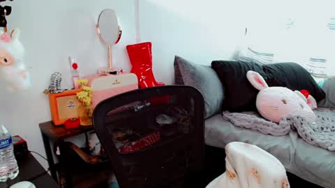 Poppy Kensington online show from 07.29.26