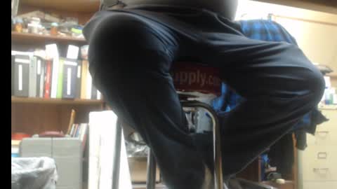 Snapshot of popstarbiker chatting on 12.25.24 Pop online show from 12.25.24