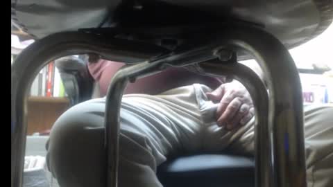 Snapshot of popstarbiker chatting on 01.03.25 Pop online show from 01.03.25