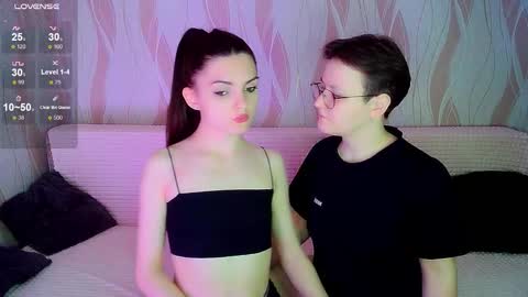 Snapshot of pornostendup chatting on 10.02.25 Ana and Tati online show from 10.02.25