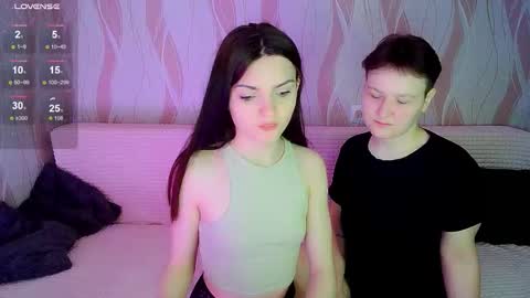 Snapshot of pornostendup chatting on 10.11.25 Ana and Tati online show from 10.11.25