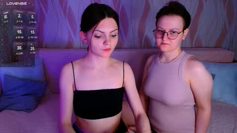 Snapshot of pornostendup chatting on 03.05.26 Ana and Tati online show from 03.05.26