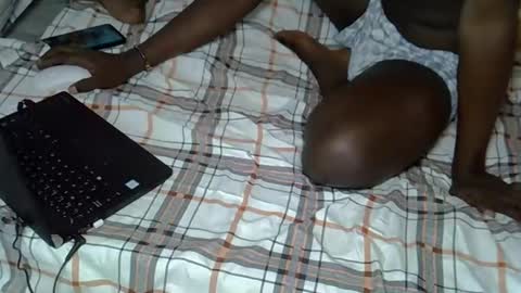 Snapshot of pornstarguys chatting on 04.02.26 Real online show from 04.02.26