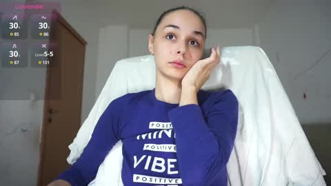    online show from 01.11.25