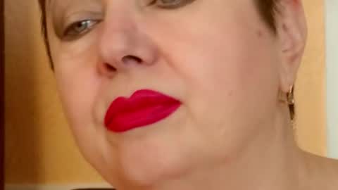 Snapshot of posh_lady chatting on 06.18.26 LADY POSH online show from 06.18.26