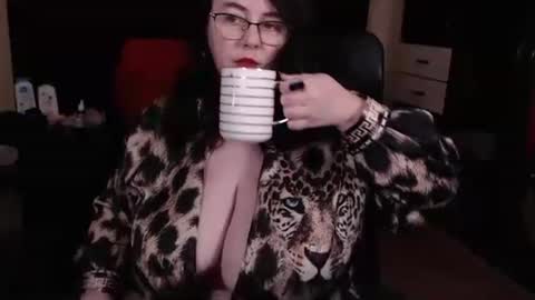 PoshMistres    online show from 12.18.25