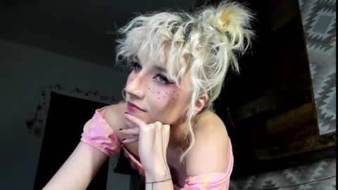 Snapshot of positivevibess chatting on 03.07.25 positivevibess online show from 03.07.25