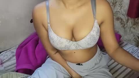 poulomi online show from 11.28.25