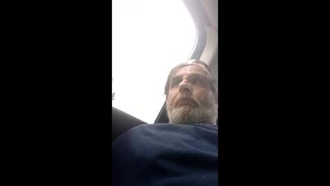 Snapshot of powellbruce919 chatting on 05.01.26 powellbruce919 online show from 05.01.26