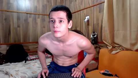 chris independent  online show from 10.05.25