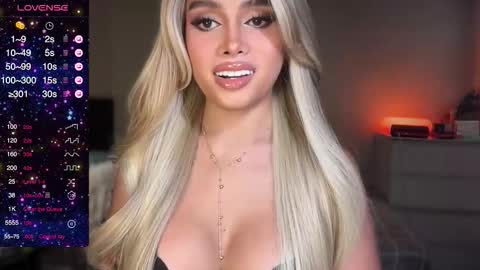 Snapshot of precious_amber69 chatting on 10.13.25 Oh my Amber online show from 10.13.25