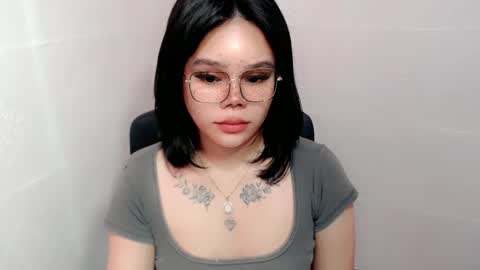 Snapshot of preciousangel69xxx chatting on 12.08.24 MAXXINE online show from 12.08.24