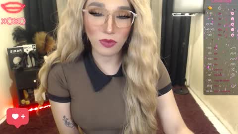 Snapshot of preciousrosedoll chatting on 11.28.25 Rosedoll online show from 11.28.25