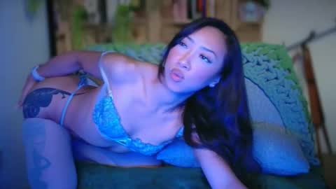 PreeminentJess online show from 10.30.25